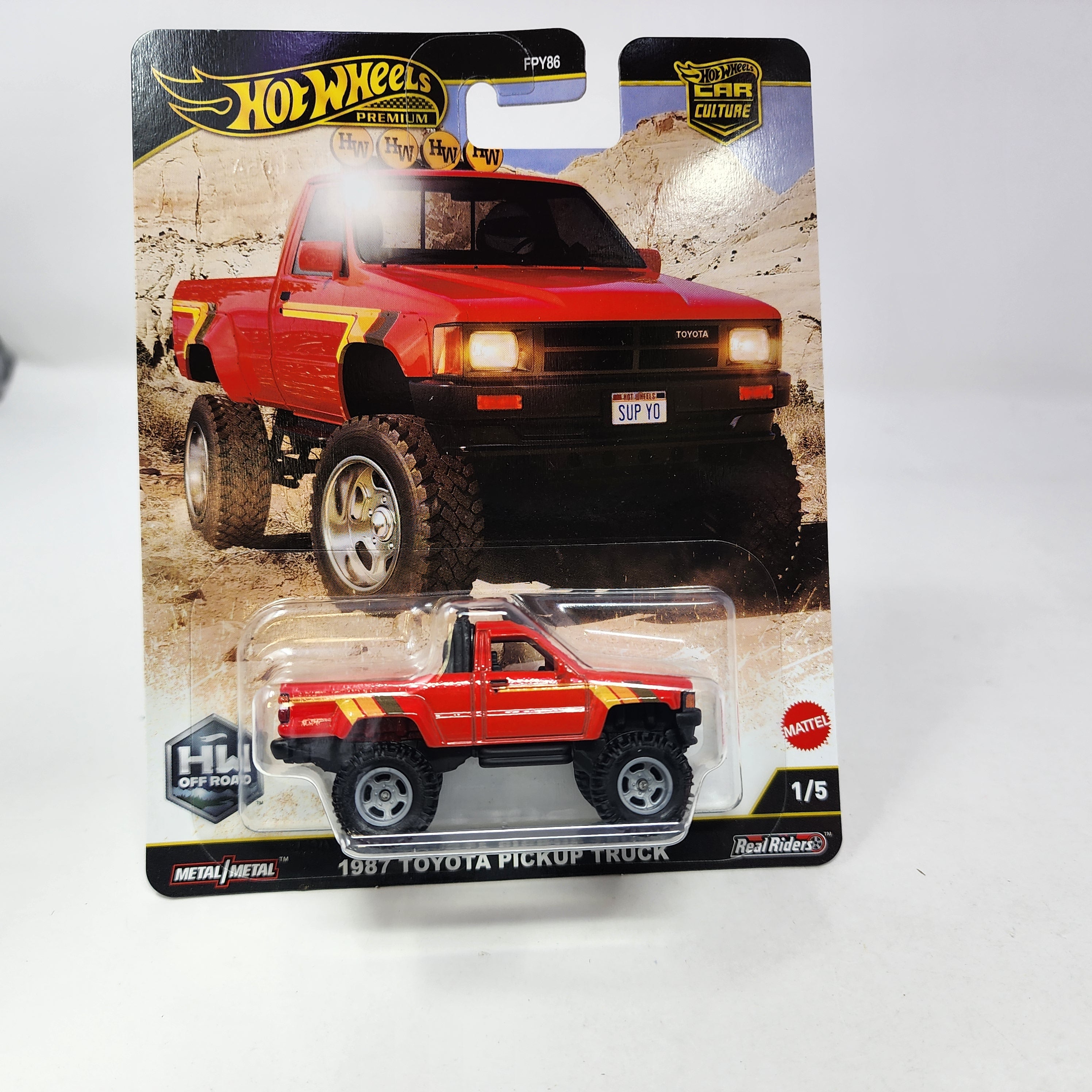 1987 Toyota Pickup Truck 1/5 * 2025 Hot Wheels Car Culture OFF ROAD Case H