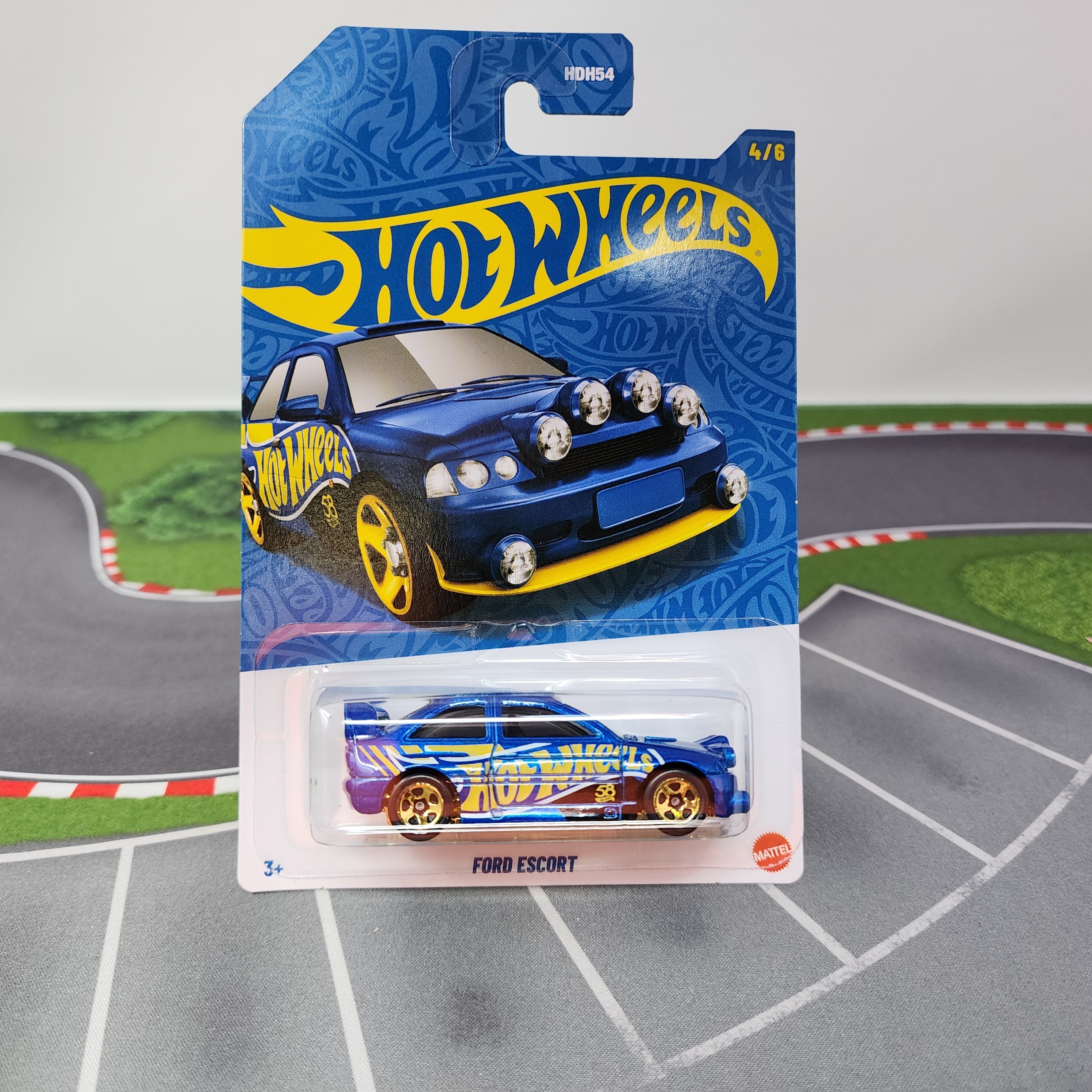 Ford Escort #4/6 * Pearl & Chrome Hot Wheels 58th Anniversary Mix 2