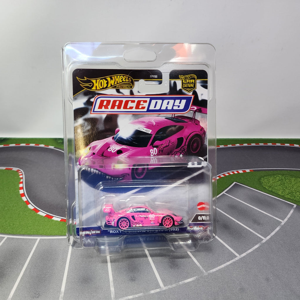Roxy Porsche 911 GT3 R 992 * PINK CHASE * Hot Wheels Car Culture Race Day