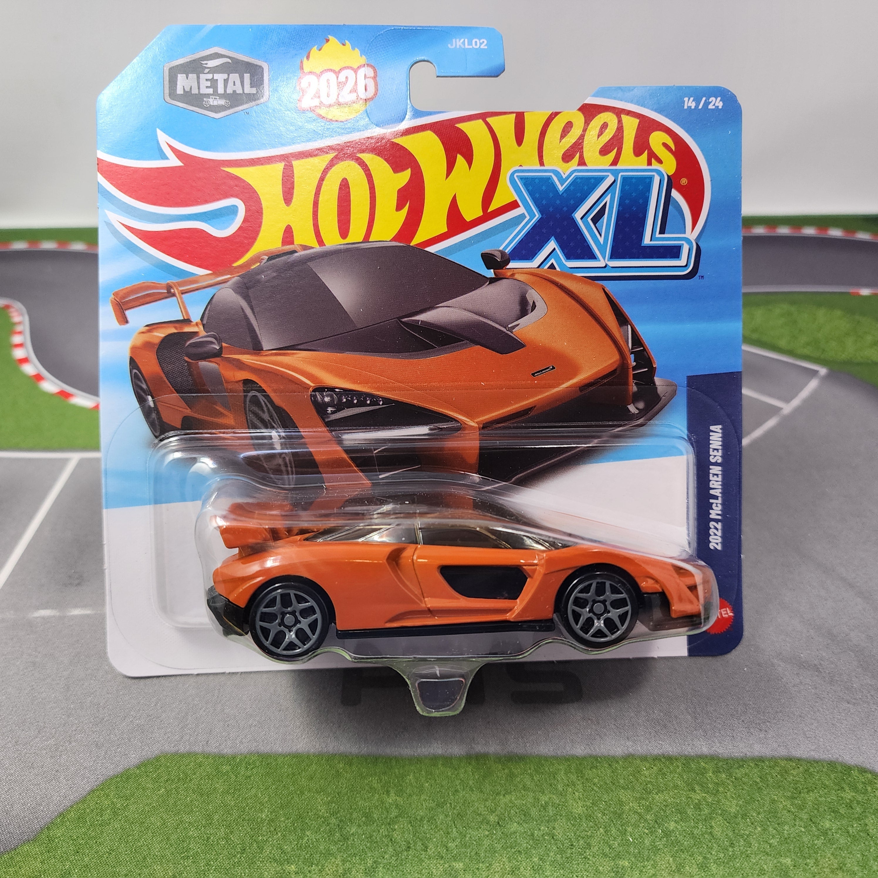2022 McLaren Senna #14/24 * 2026 Hot Wheels XL 1:43 Scale * New Case C