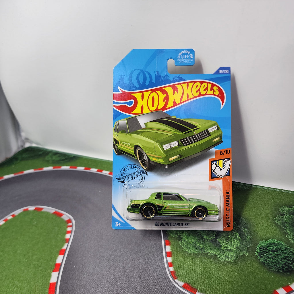 86 Monte Carlo #196 * Green * Hot Wheels 2020