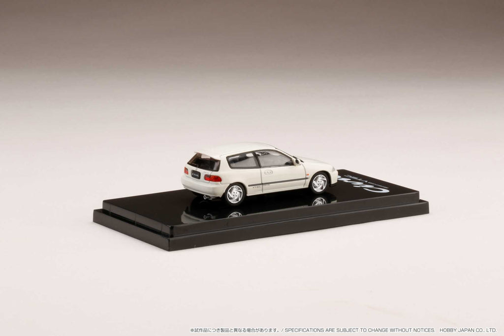Hobby Japan 1:64 Honda Civic (EG6) SiR 鈪?with Engine Model in Frost White