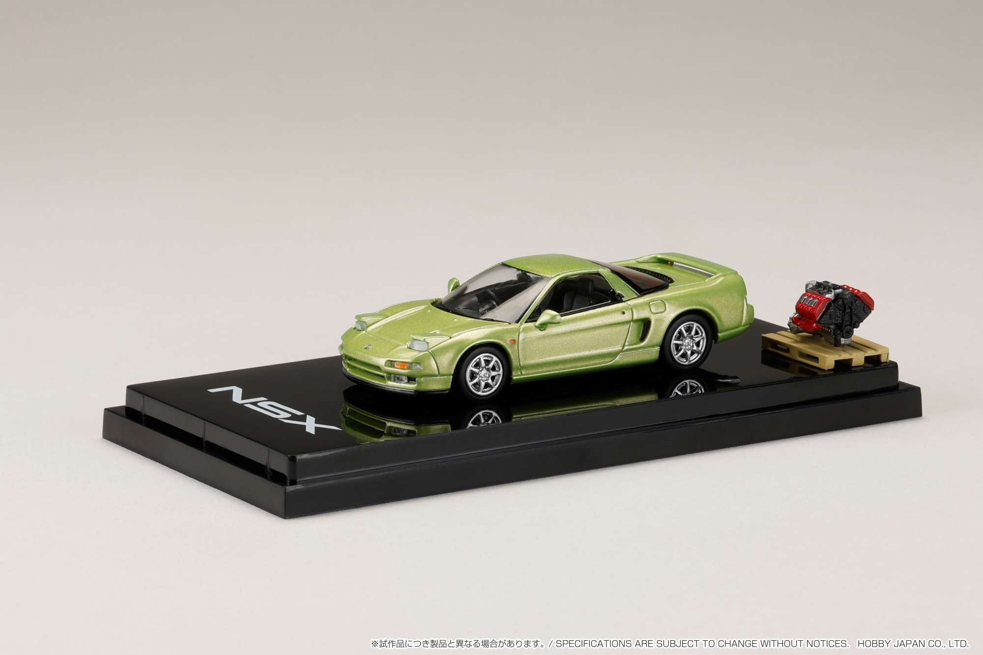 Hobby Japan 1:64 Honda NSX Coupe with Engine Display Model in Lime Green Metallic