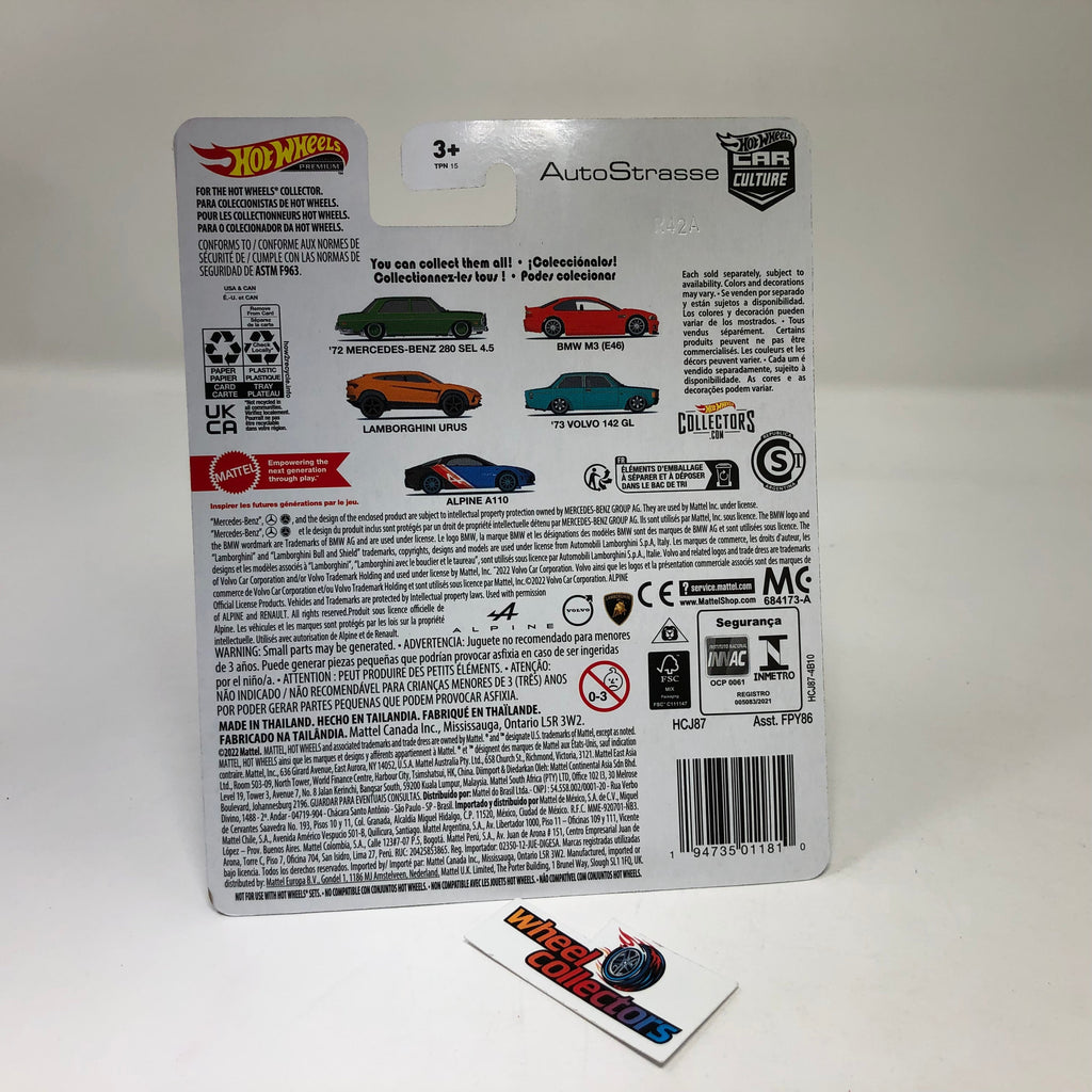 73 Volvo 142 GL * Aqua * 2022 Hot Wheels Car Culture Auto Strasse Case Q