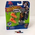 2023 Hot Wheels Skate Boards Tony Hawk * Elder Flight & Shoes